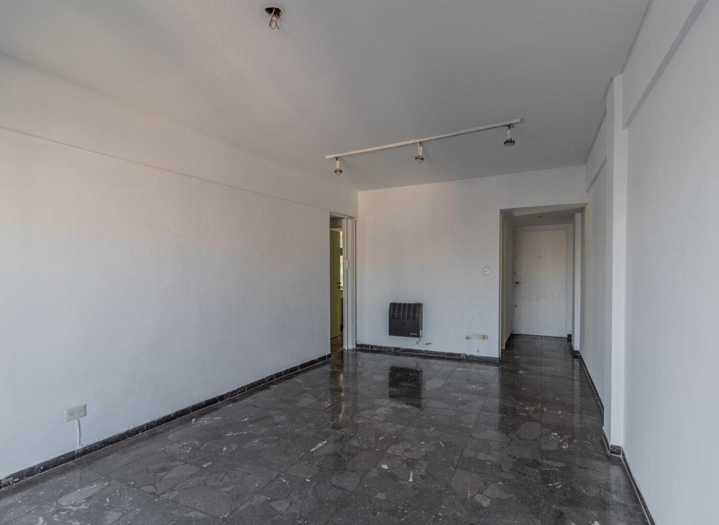 Foto de Venta. Tres Ambientes. Lavadero. Balcón. Vistas. Almagro., imagen 5