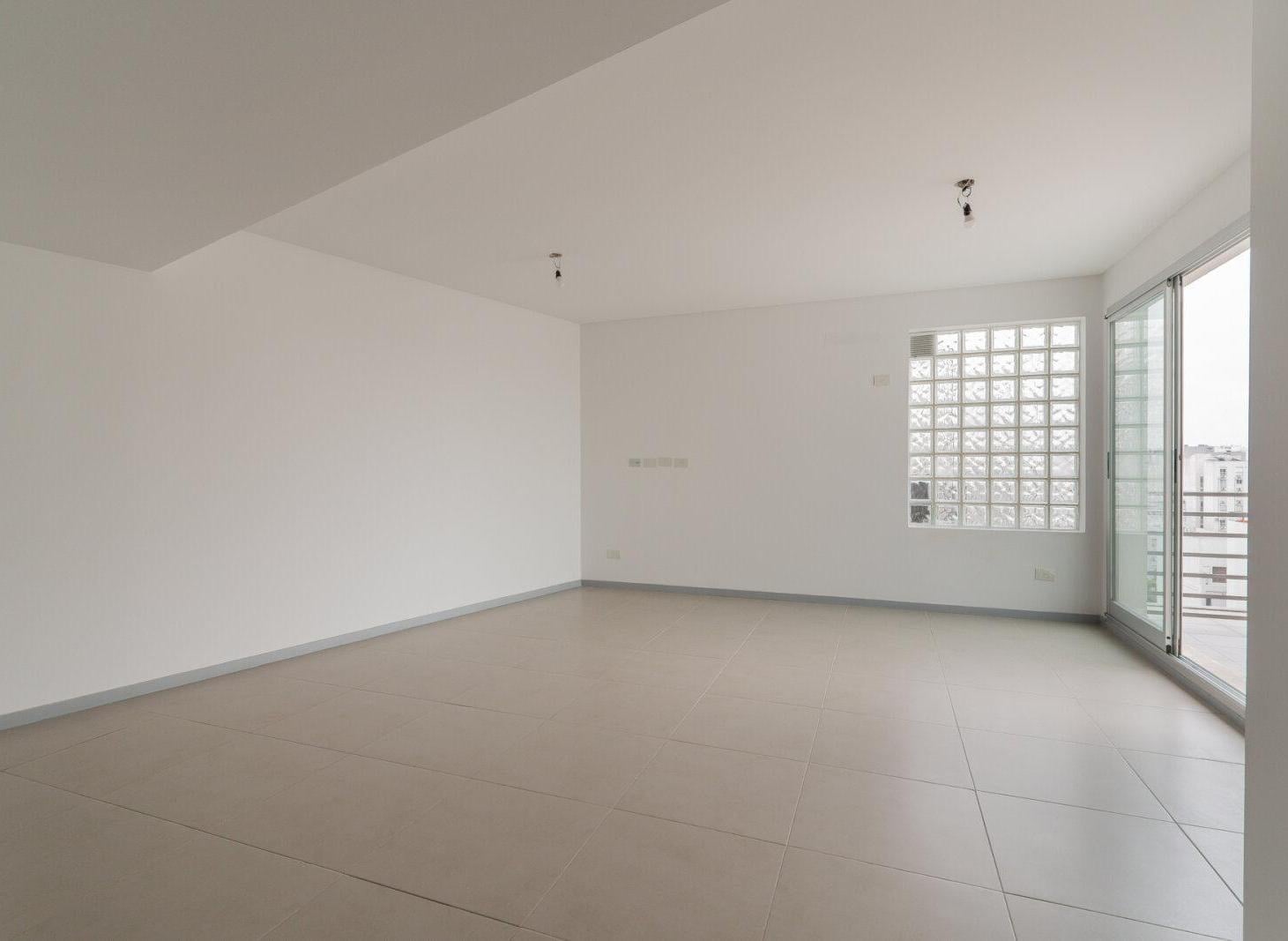 Foto de Venta. Depto 2 ambientes a estrenar. Apto credito. Flores, imagen 3