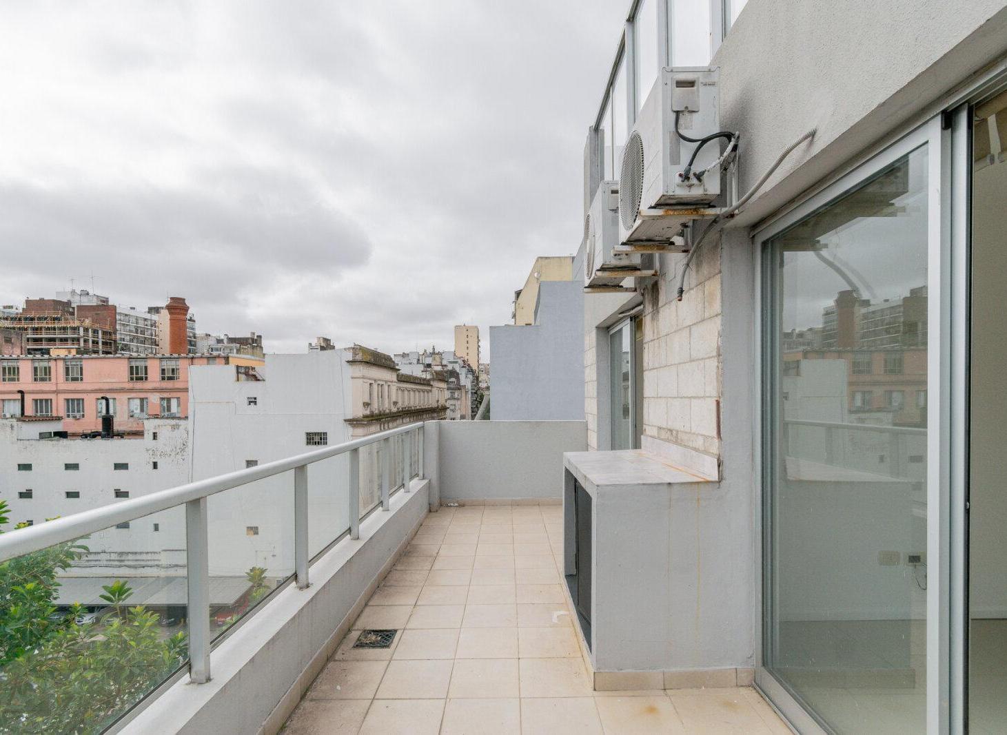 Foto de Venta. Departamento. Dos Ambientes. Terraza Propia. Piso Alto. Recoleta, imagen 3