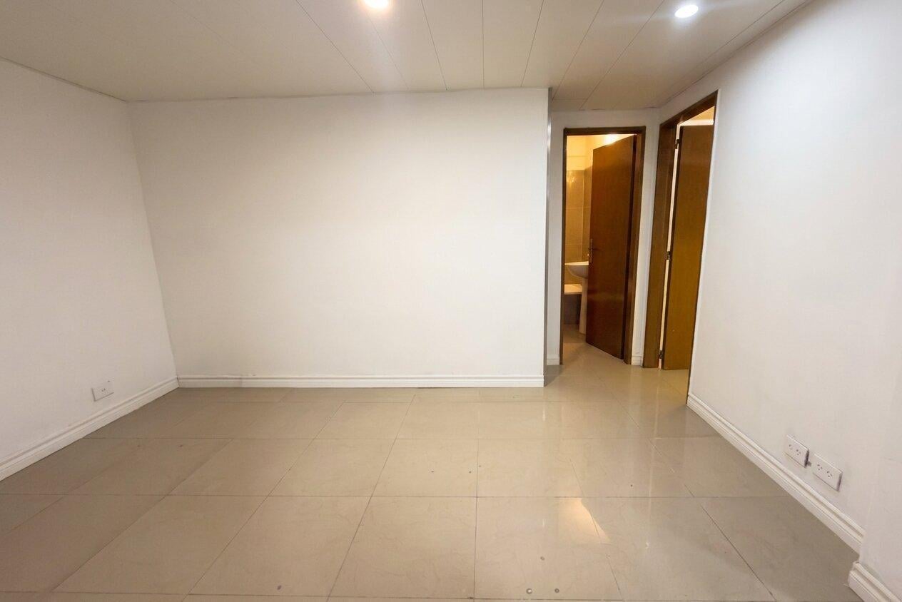Foto de Alquiler. Depto 2 Ambientes. Reciclado a Nuevo. Patio Propio, imagen 2
