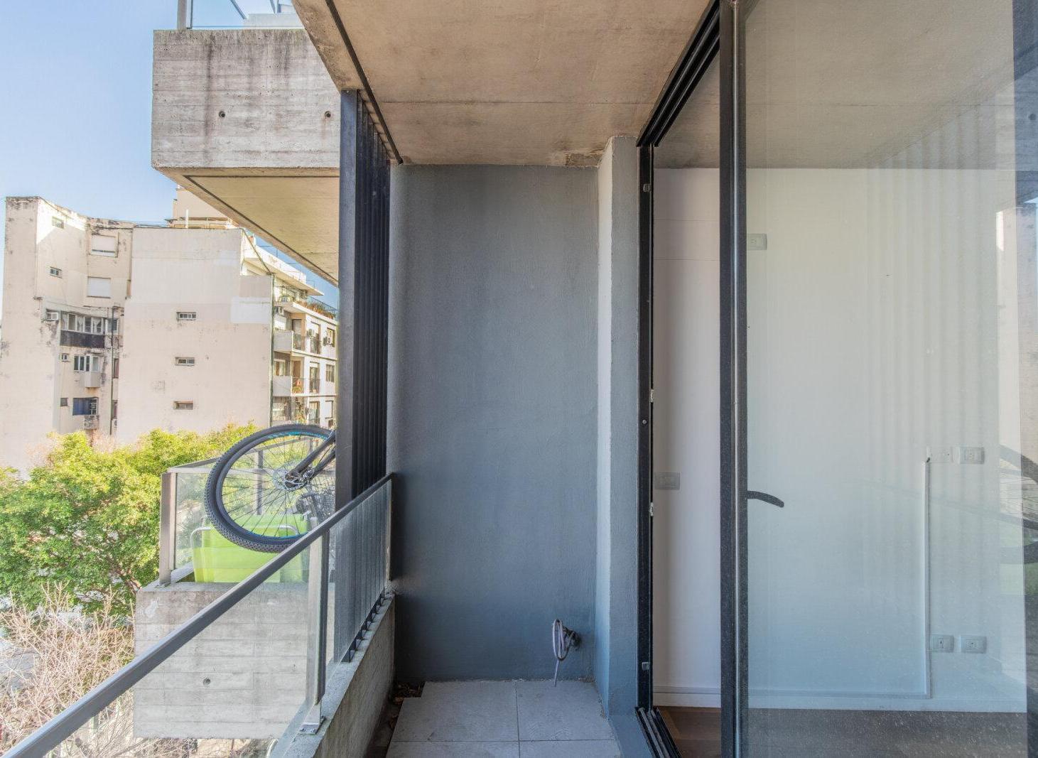Foto de Venta. Departamento. Monoambiente. Balcón. Losa radiante. Almagro, imagen 2