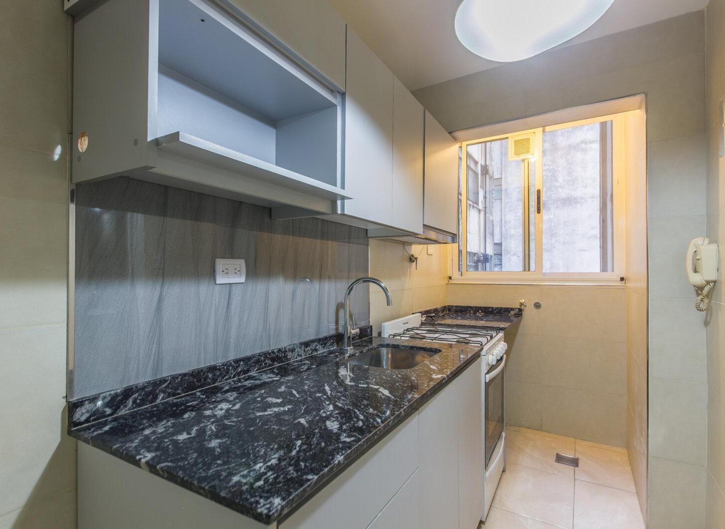 Foto de Venta. 2 ambientes. Reciclado. Con balcón. Almagro, imagen 4