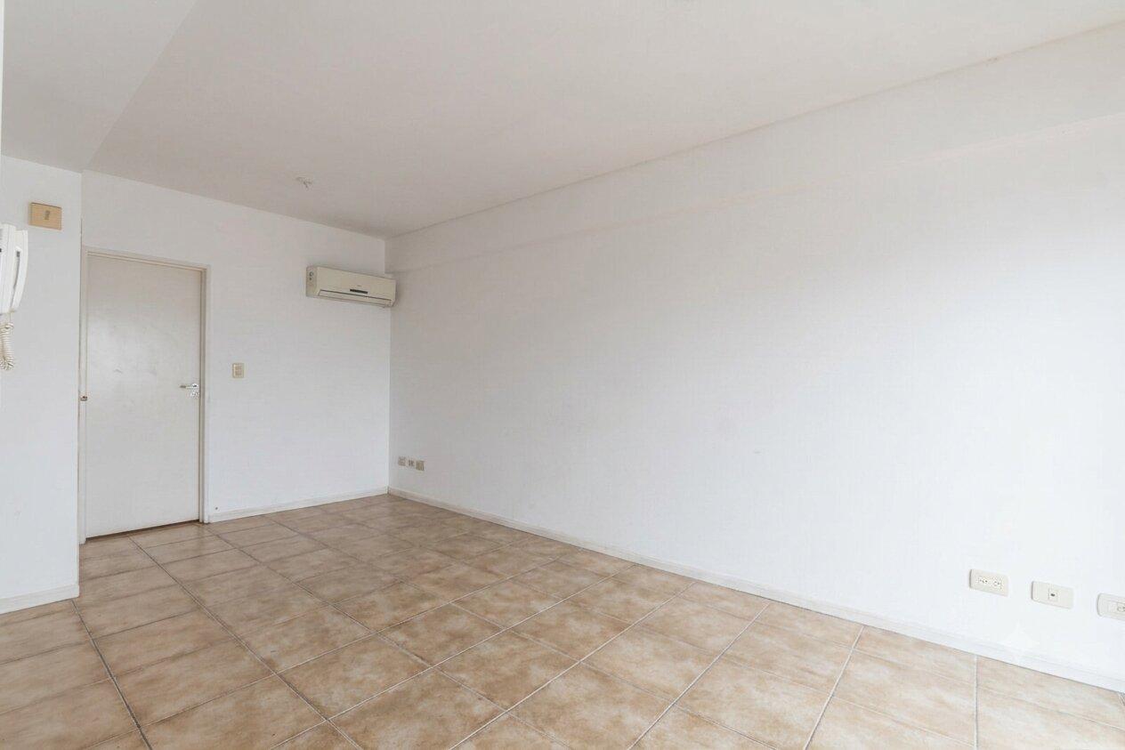 Foto de Venta. Departamento 2 ambientes. Contrafrente. Luminoso. Villa Santa, imagen 1