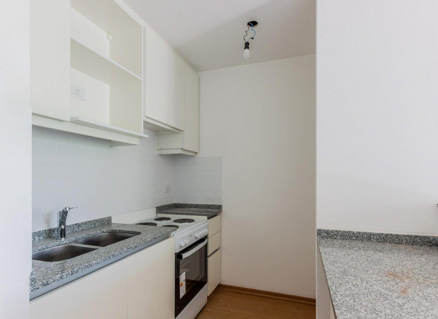 Foto de VENTA. APTO PROFESIONAL. Apto Crédito 2 AMBIENTES con cochera. A, imagen 4