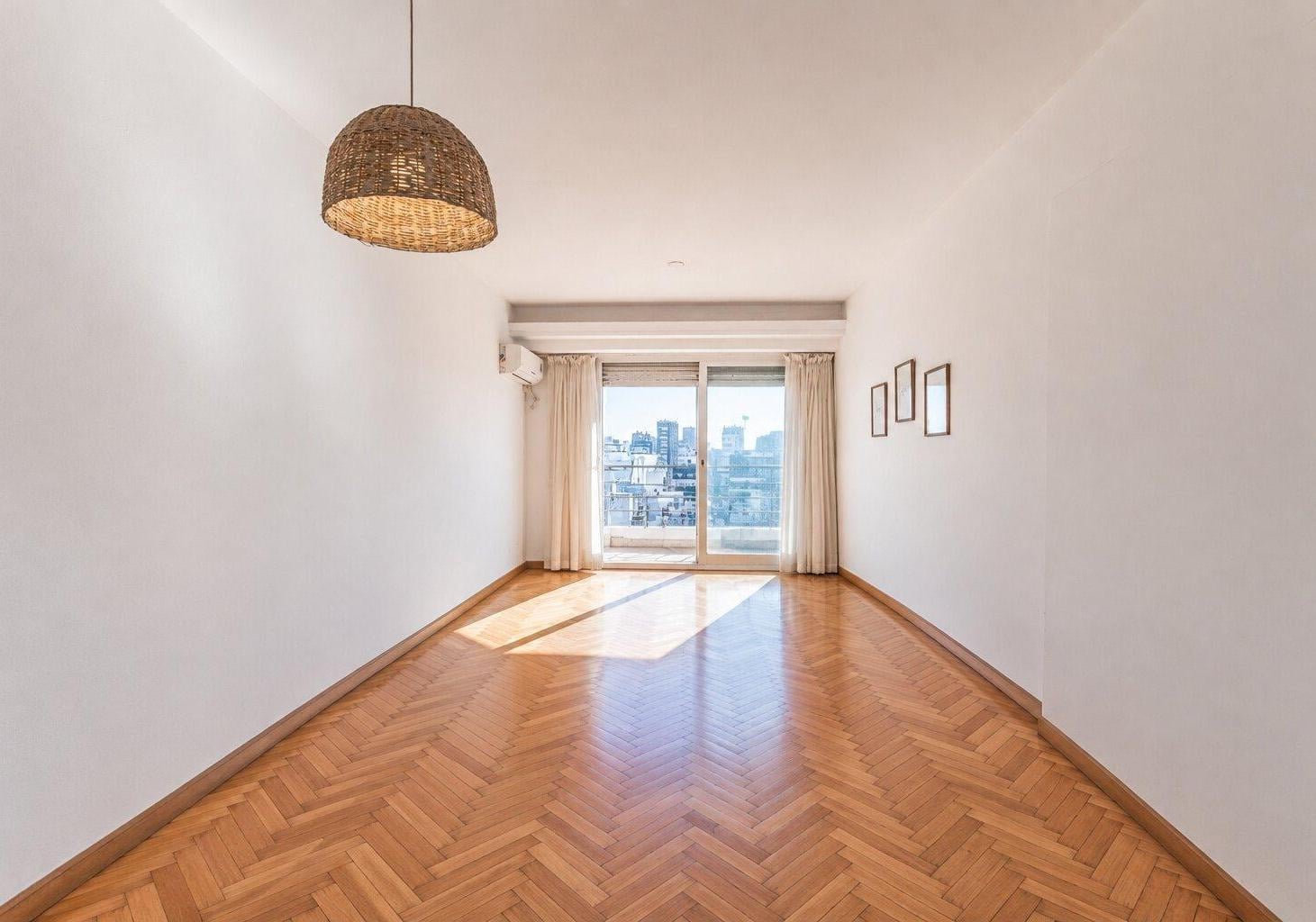Foto de Venta Departamento 4 ambientes Cochera Recoleta Paraguay 2300, imagen 3
