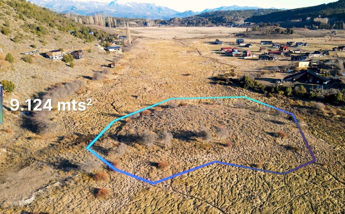 Foto de Terreno a la venta en Club de Campo Noregon, imagen 1