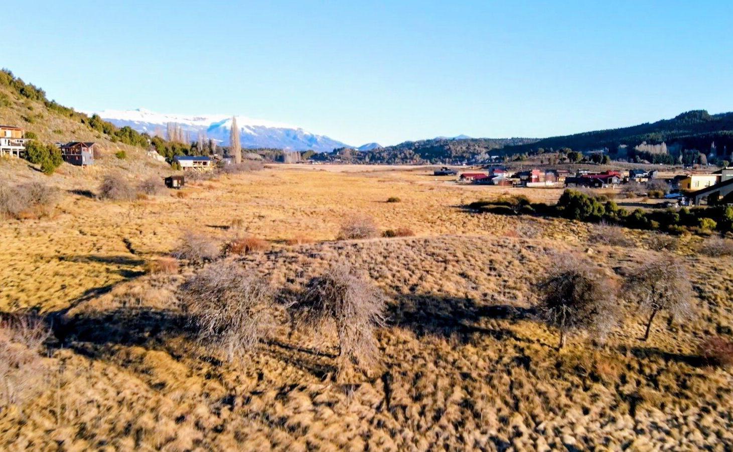 Foto de Terreno a la venta en Club de Campo Noregon, imagen 4
