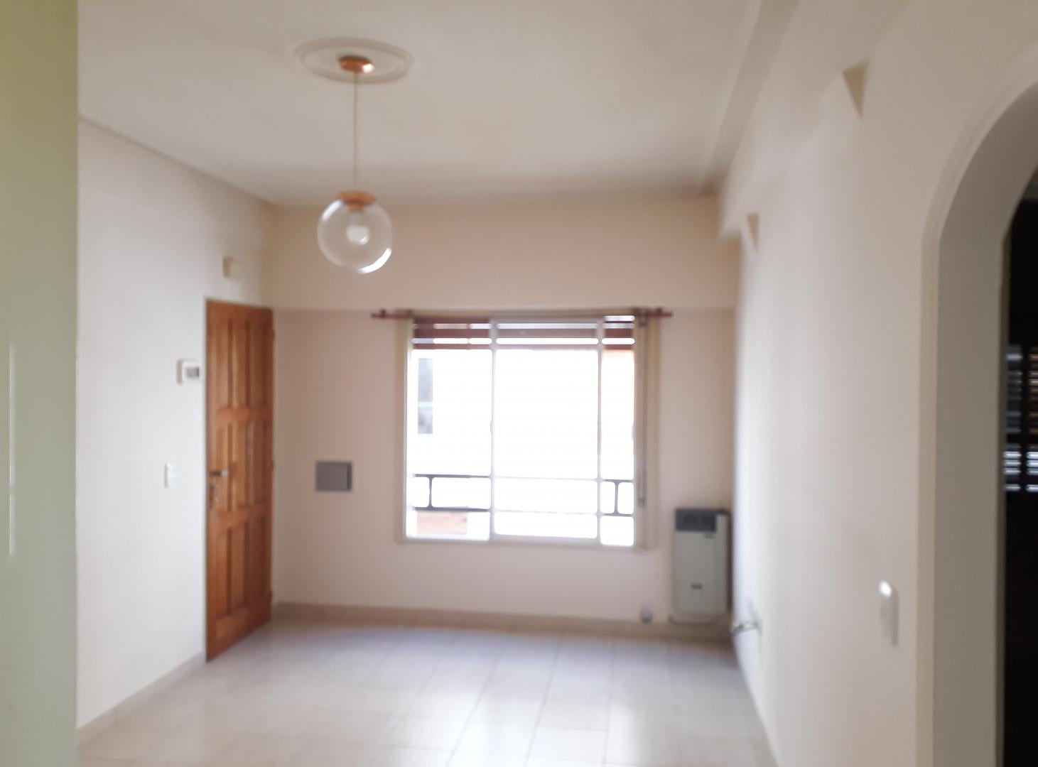 Foto de UNS PARTICULAR ALQUILA. ESTUDIANTE ÚNICAMENTE. 1d – $600.000, imagen 4
