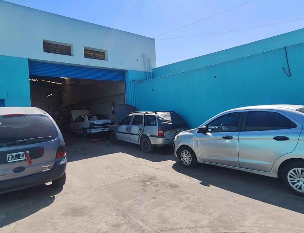 Venta Galpon / Taller C/ Fosa * Muy Buena Ubicacion y Estado 4