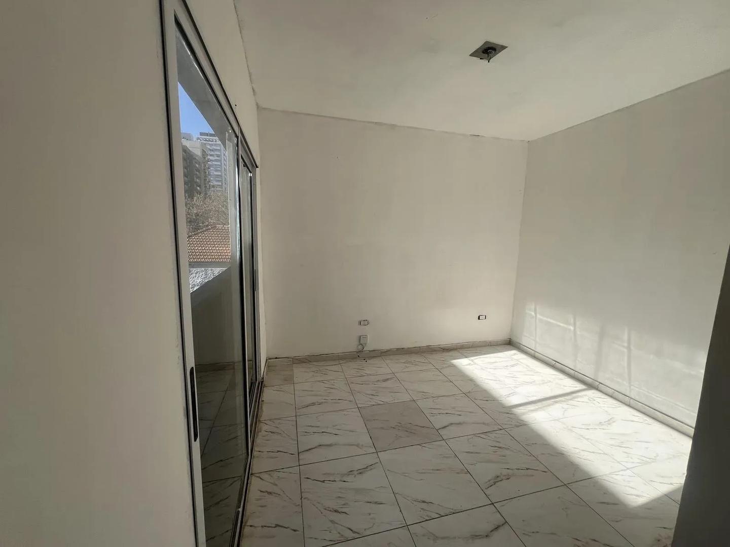 Foto de ALQUILER MONOAMBIENTE EN EXCELENTE UBICACIÓN, imagen 3