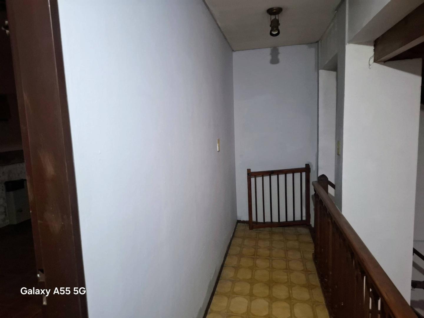 Foto de VIVIENDA CHALET 5 AMBIENTES. CON PATIO Y QUINCHO, imagen 5