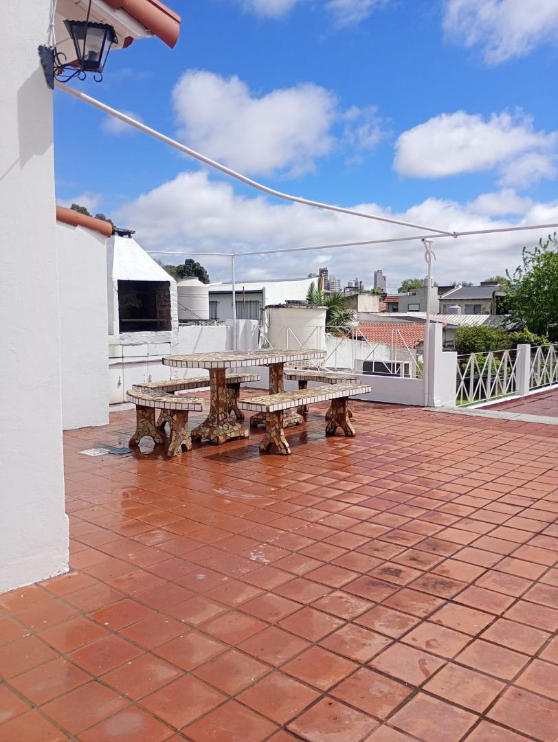 Foto de ALQUILER PH TIPO CASA 4 AMB. PA, imagen 2