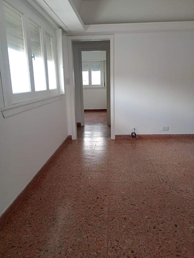 Foto de ALQUILER PH TIPO CASA 4 AMB. PA, imagen 5