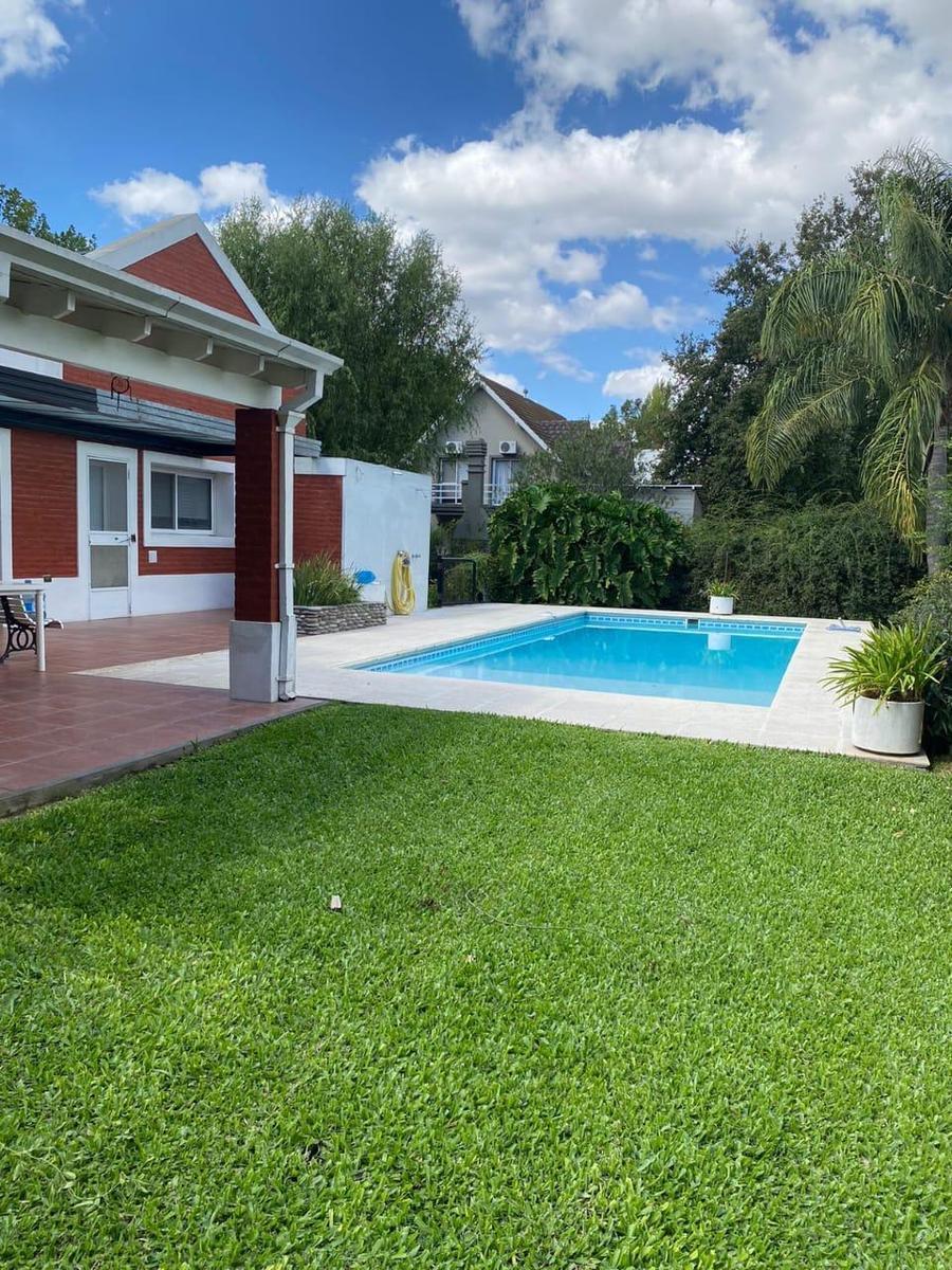 Venta/Alquiler - Casa en El Lauquen