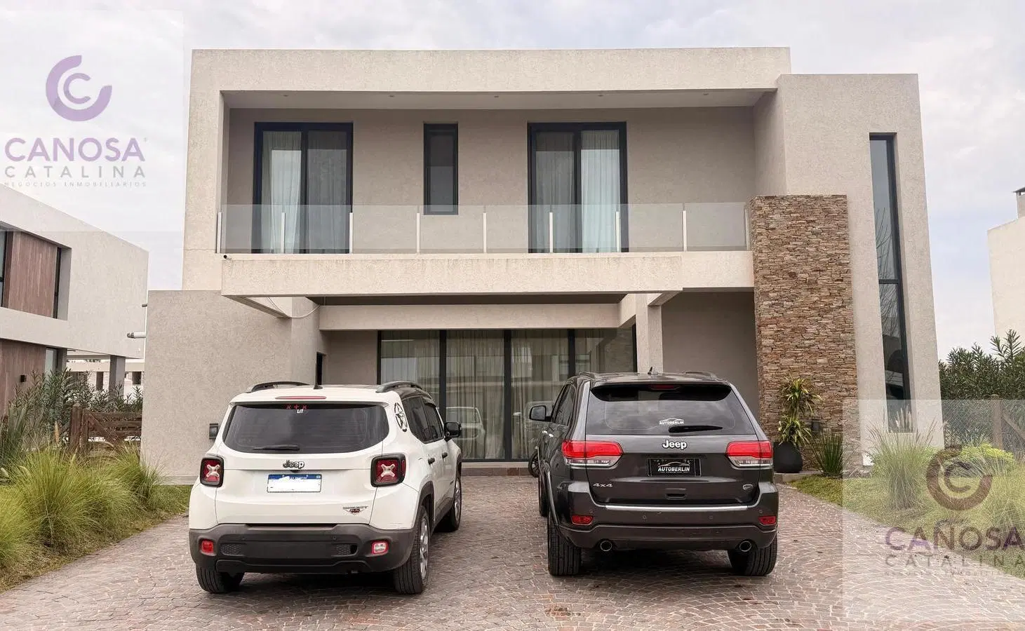 VENTA -Casa en Terralagos 4