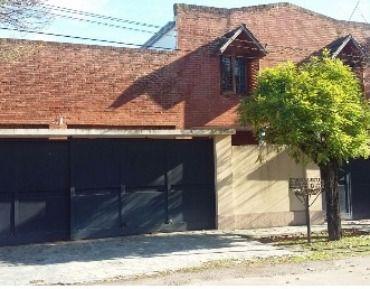 Gran Casa En Venta En 484 Entre 20 Y 21