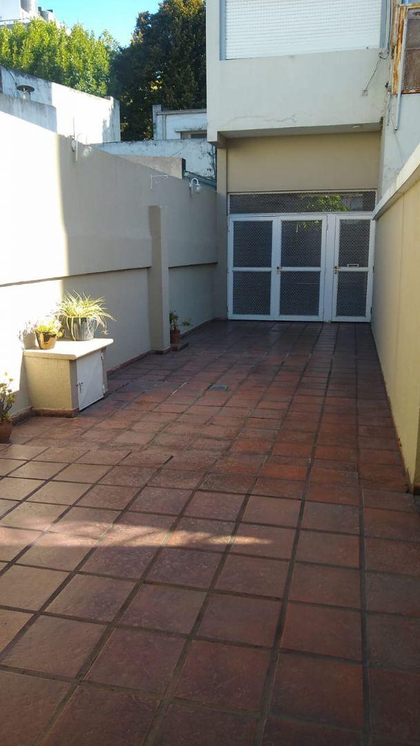 Excelente Propiedad en Venta 3 Dorm., Cochera y Patio 3