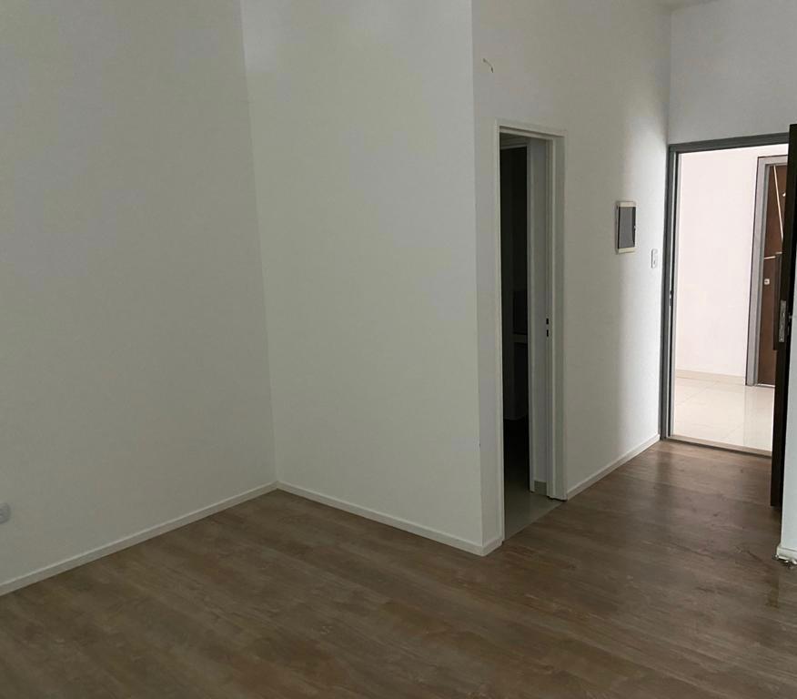Oficina en Venta Sobre Autopista Bsas - Mar del Plata 2