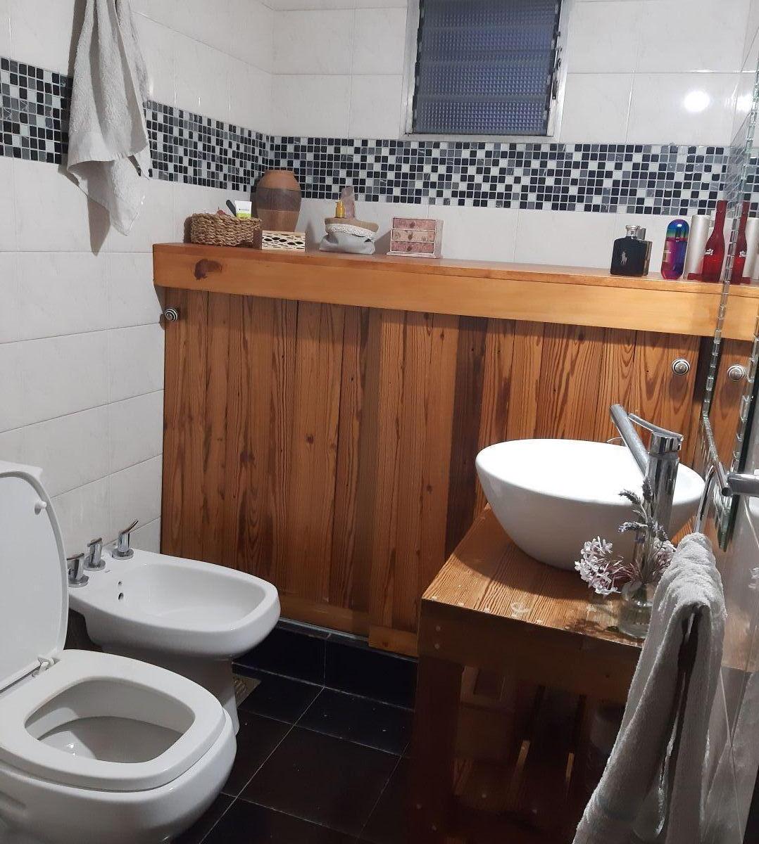 Casa en Villa Elisa con Pileta de 3 Dorm. 5