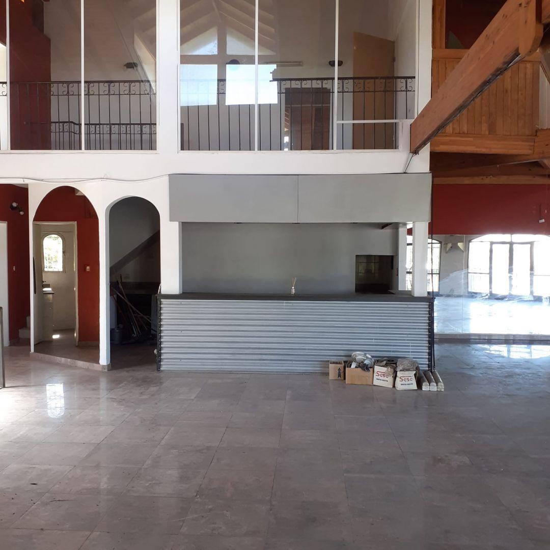 Excelente Local en Venta en Villa Elisa 1