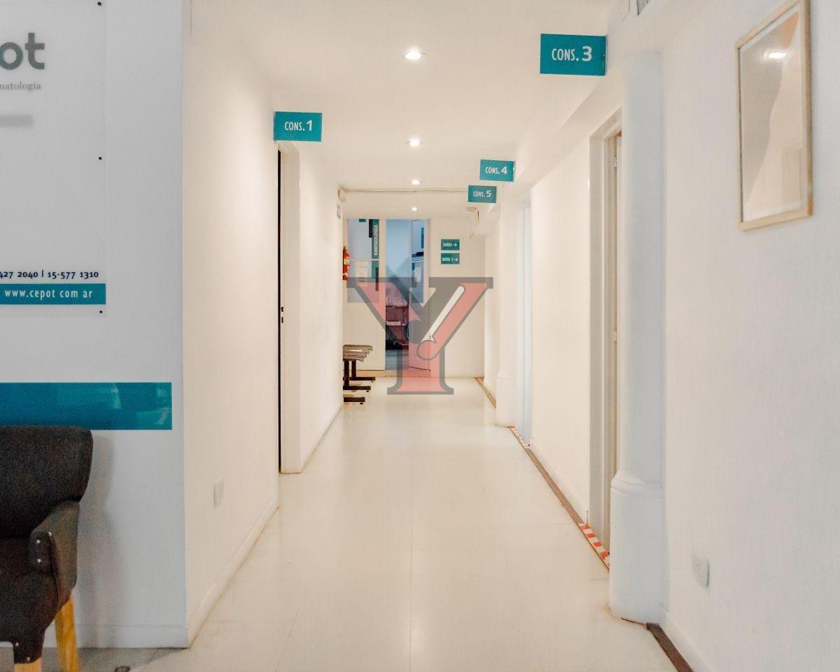 Local Comercial con Vivienda en Planta Alta 55 5 y 6 1
