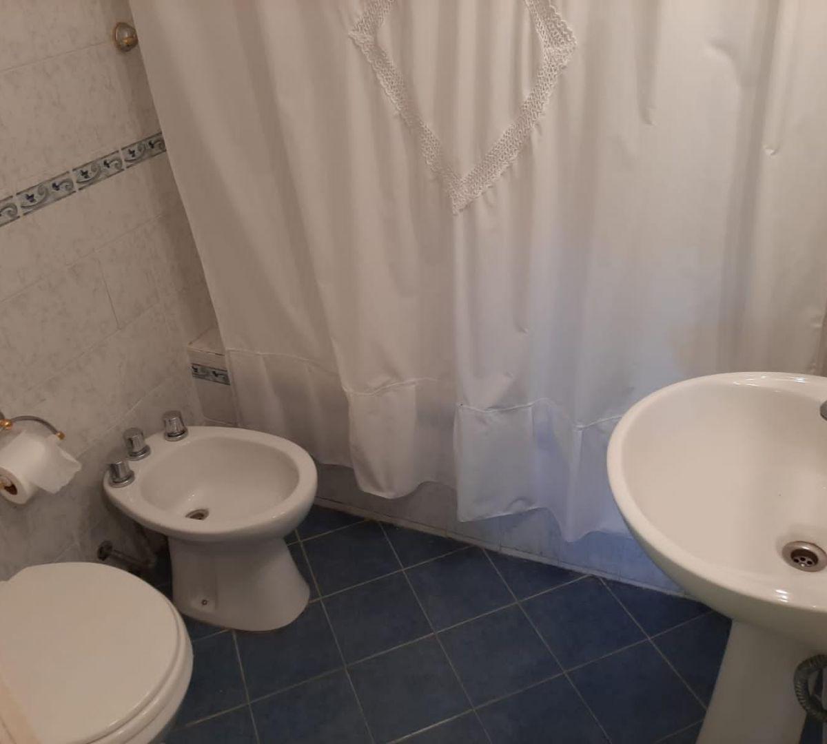 Casa en Venta San Bernardo, Tres Dorm., con Patio 2