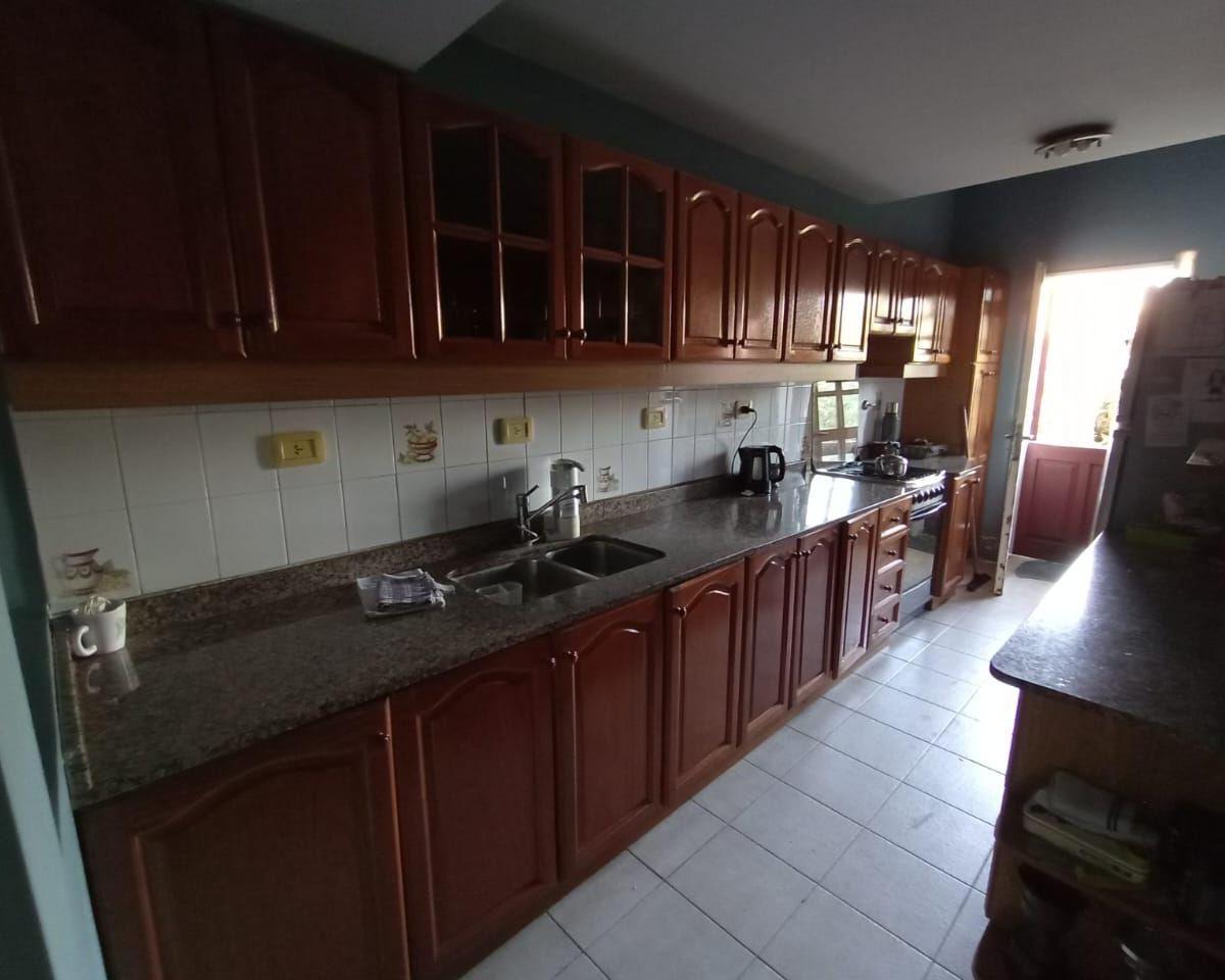 Foto de CASA EN VENTA MANUEL B . GONNET - LA PLATA -, imagen 5