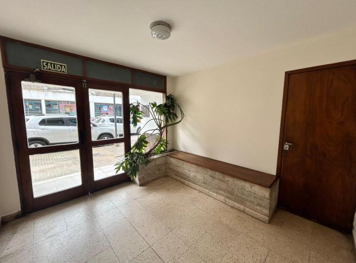 Departamento 3 ambientes. | 8 al 1200 4