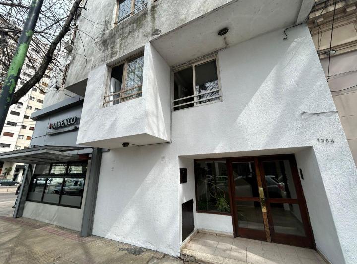 Departamento 3 ambientes. | 8 al 1200 1