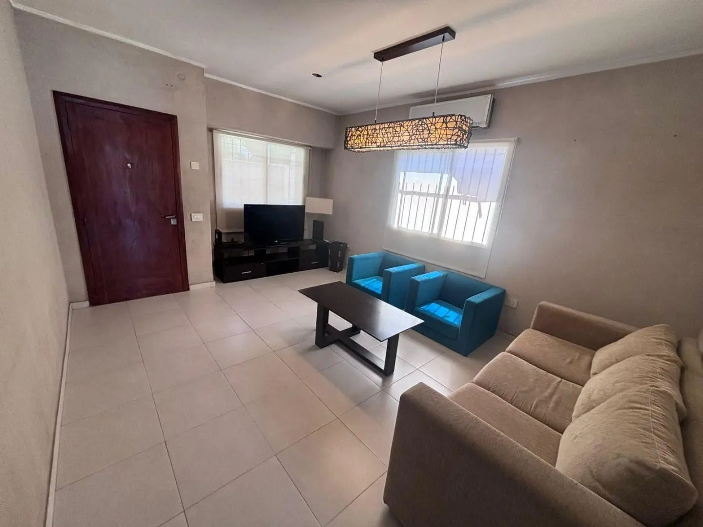 CASA EN ALQUILER AMOBLADA EN CITY BELL 2