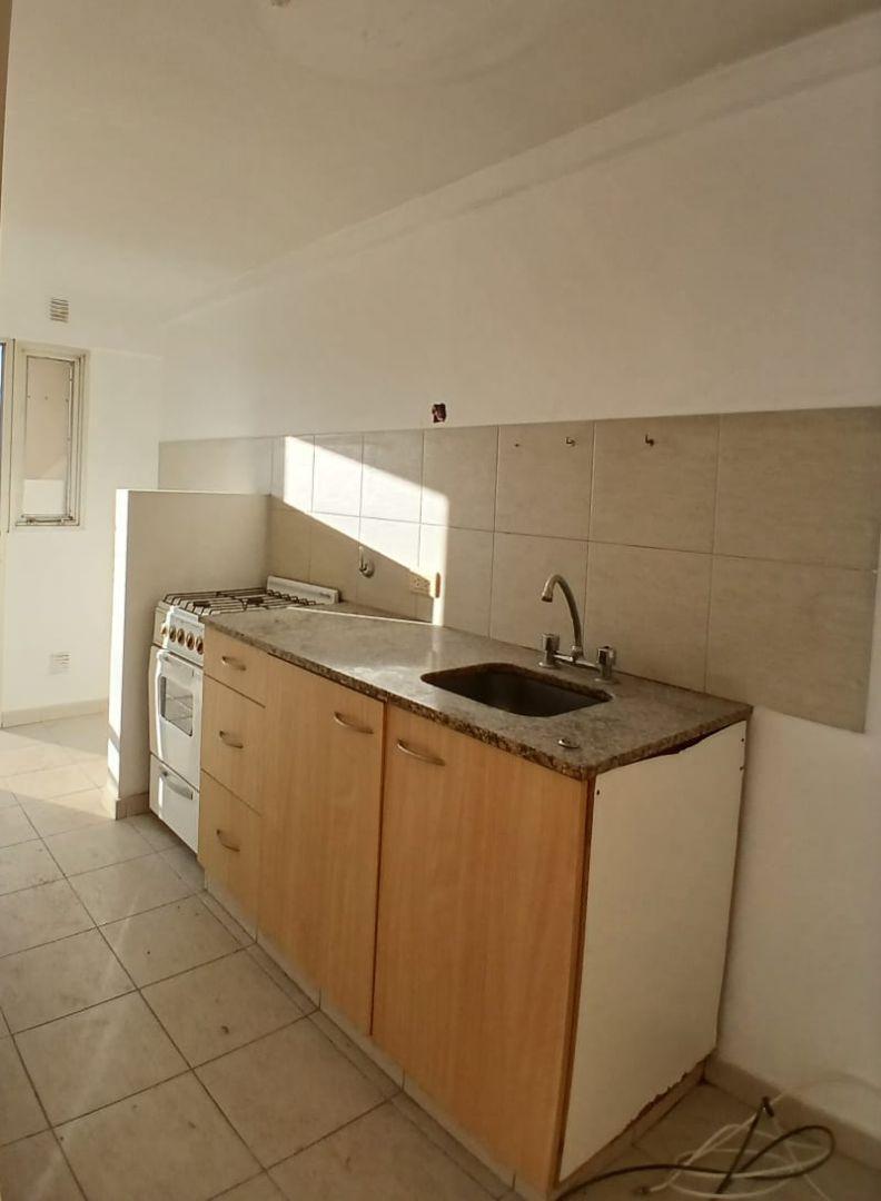 Foto de Departamento 2 ambientes. | 50 al 300, imagen 3