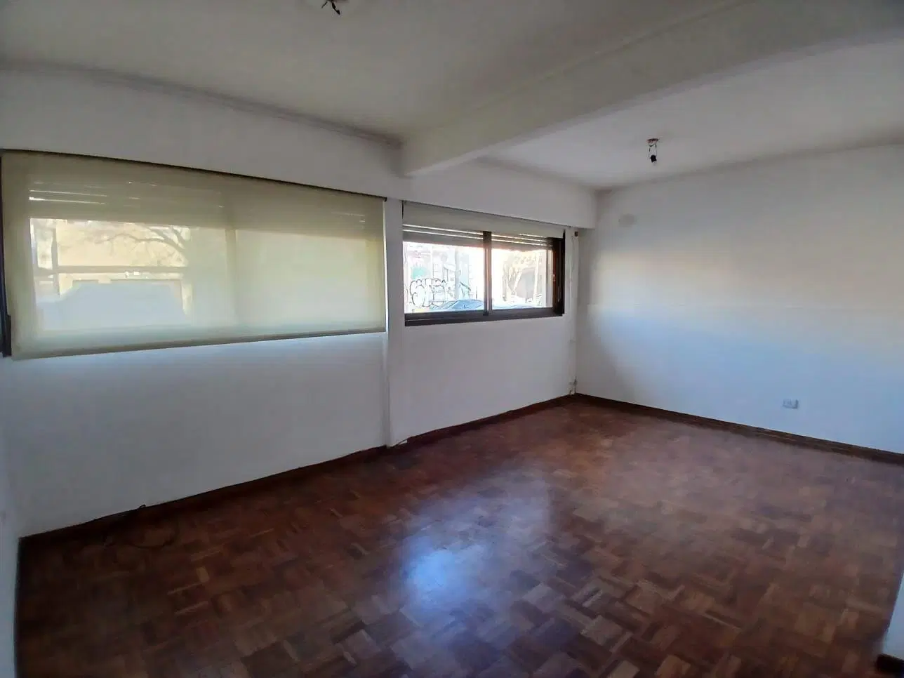 Casa 4 ambientes. | 5 al 1500 2