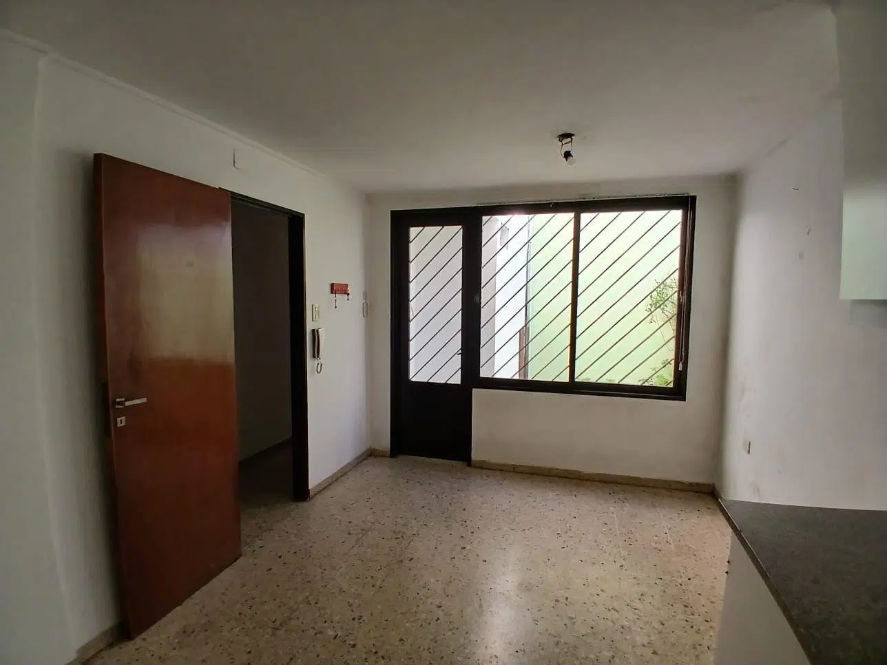 Casa 4 ambientes. | 5 al 1500 1
