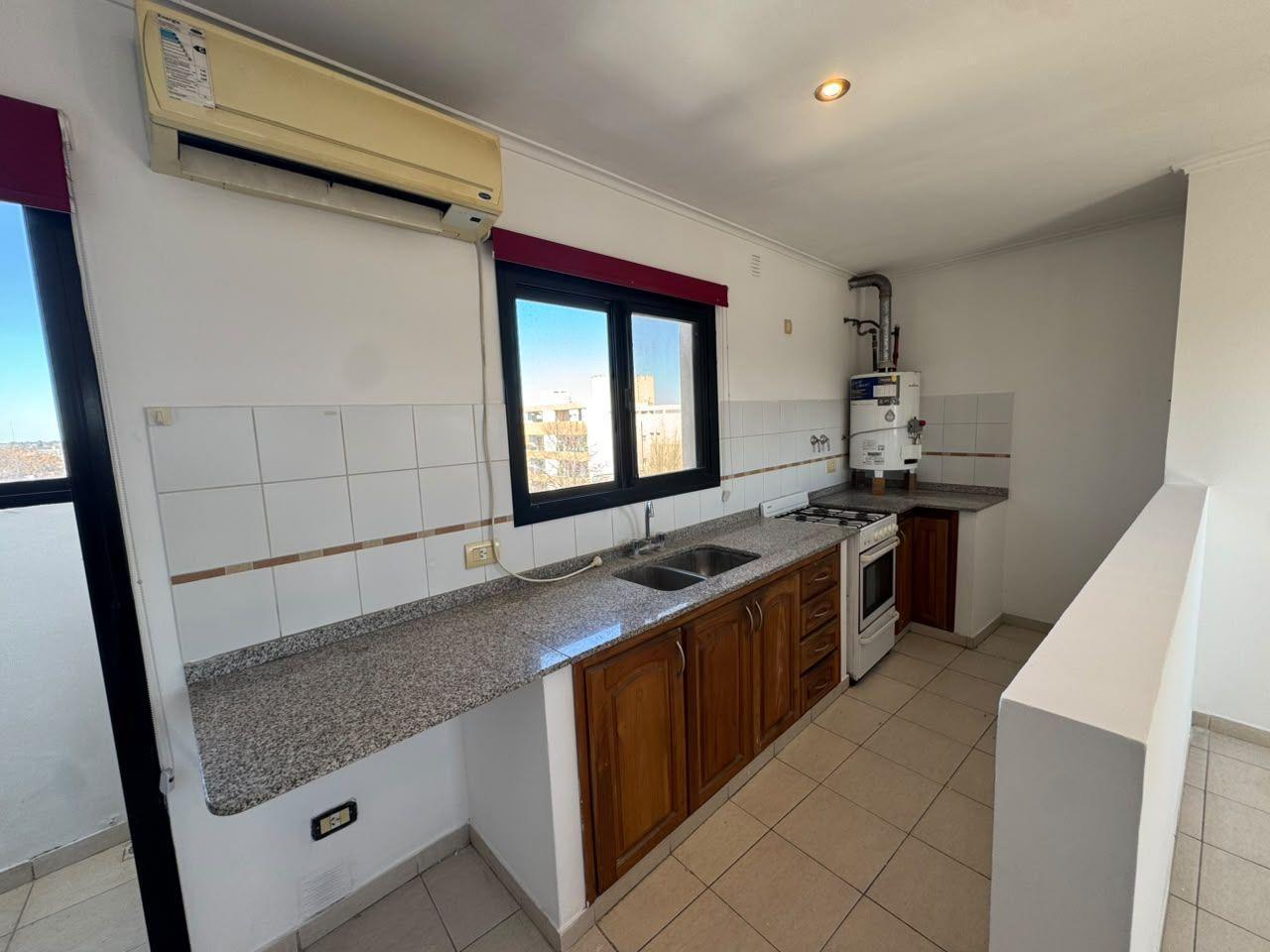 Foto de Departamento en alquiler de un dormitorio en 67 1 y 2., imagen 2