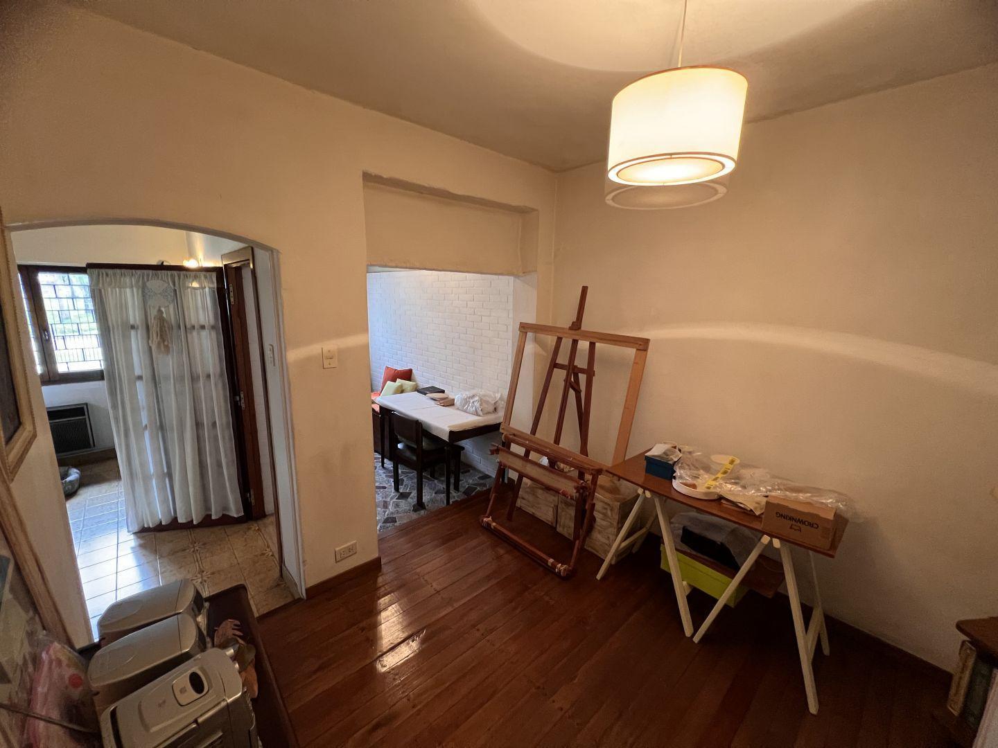 Foto de CASA DE 3 DORMITORIOS, EN VENTA, EN LA PLATA, imagen 2