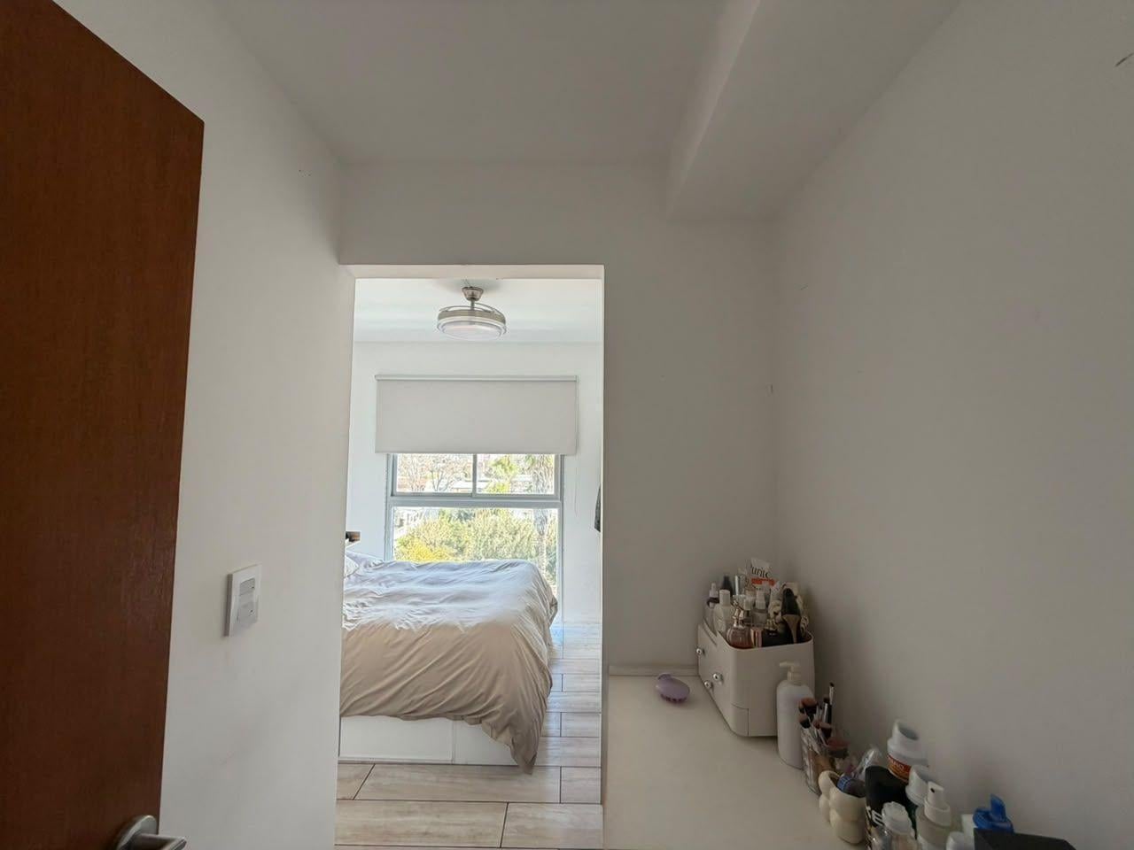 Foto de DEPARTAMENTO 1 DORMITORIO CON COCHERA, imagen 2