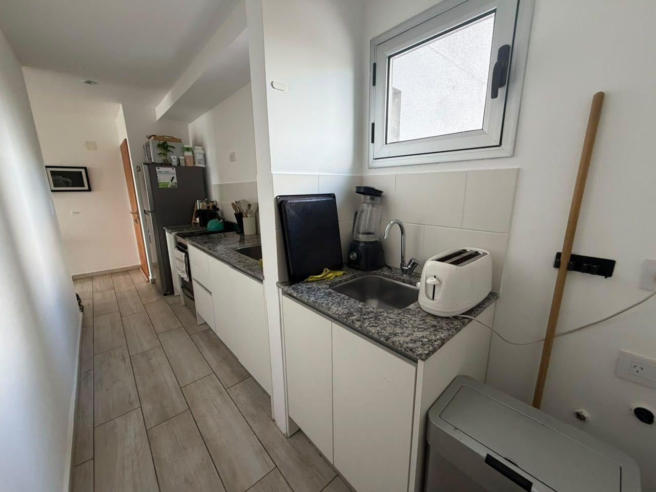 Foto de DEPARTAMENTO 1 DORMITORIO CON COCHERA, imagen 4