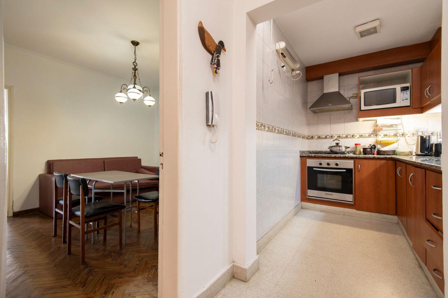 Foto de Casa 5 ambientes 1 dormitorios. | 54 al 1100, imagen 1