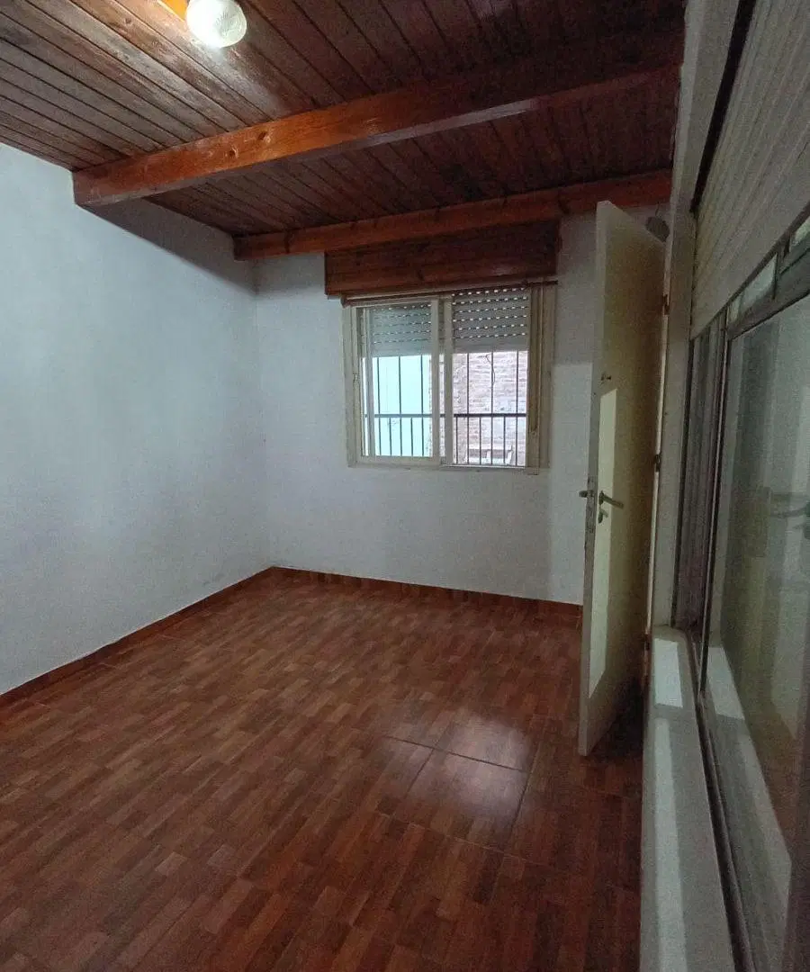Departamento Interno - 2 dormitorios - Barrio Echesortu 3