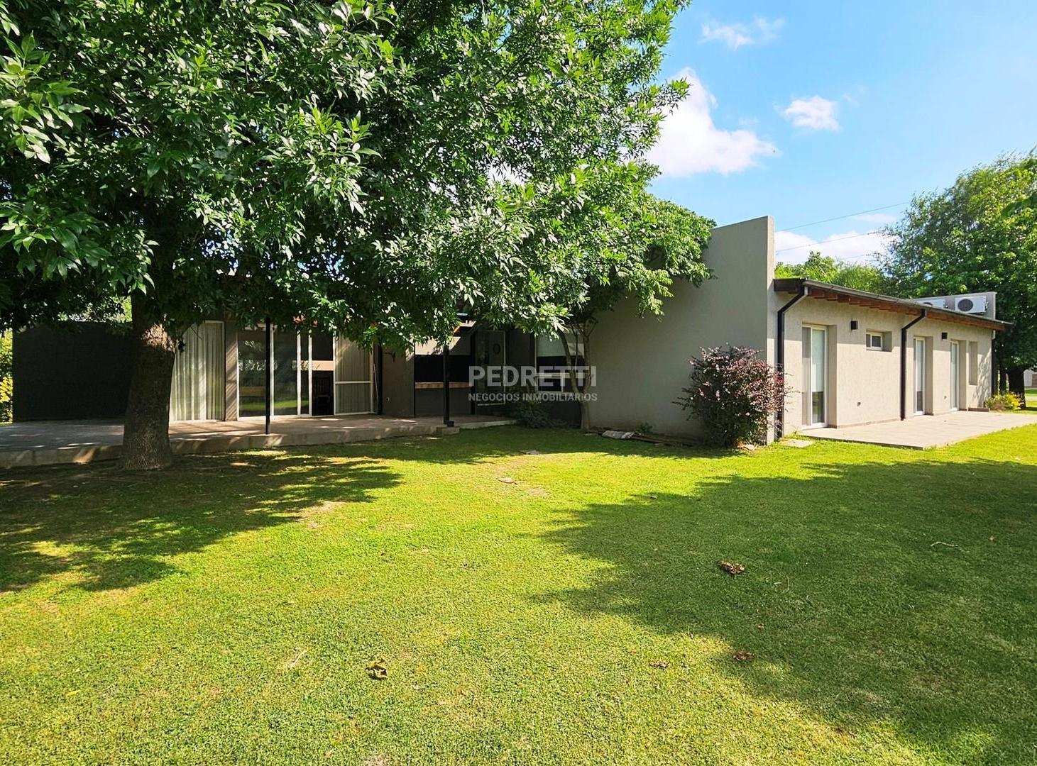 Preciosa Casa en Venta prácticamente a Estrenar en Parque Las Naciones, Guernica