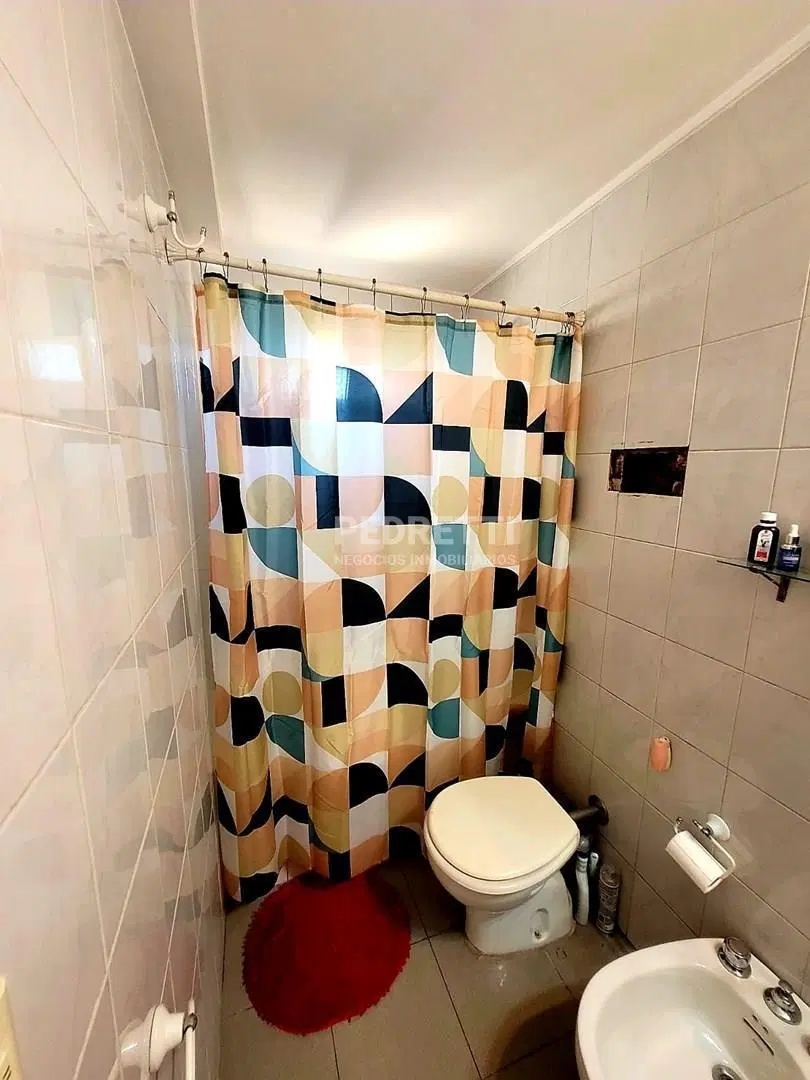 Hermoso Depto 2 Ambientes al frente c/balcón y cochera en Témperley. Excelente Ubicación 5