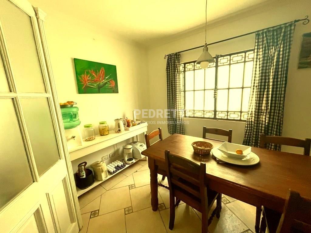 Preciosa Casa en Venta con Oficinas Independientes | Centro de Cañuelas | Posib. de Permuta x Motorh