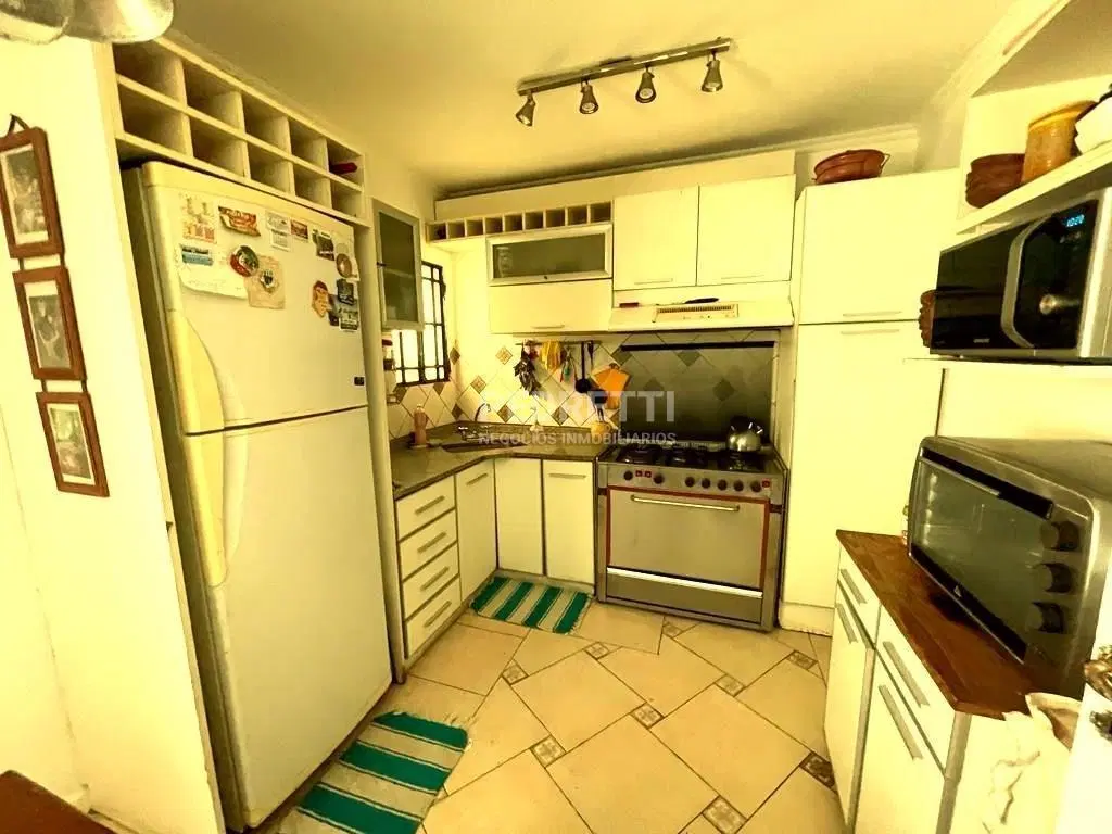 Preciosa Casa en Venta con Oficinas Independientes | Centro de Cañuelas | Posib. de Permuta x Motorh 3