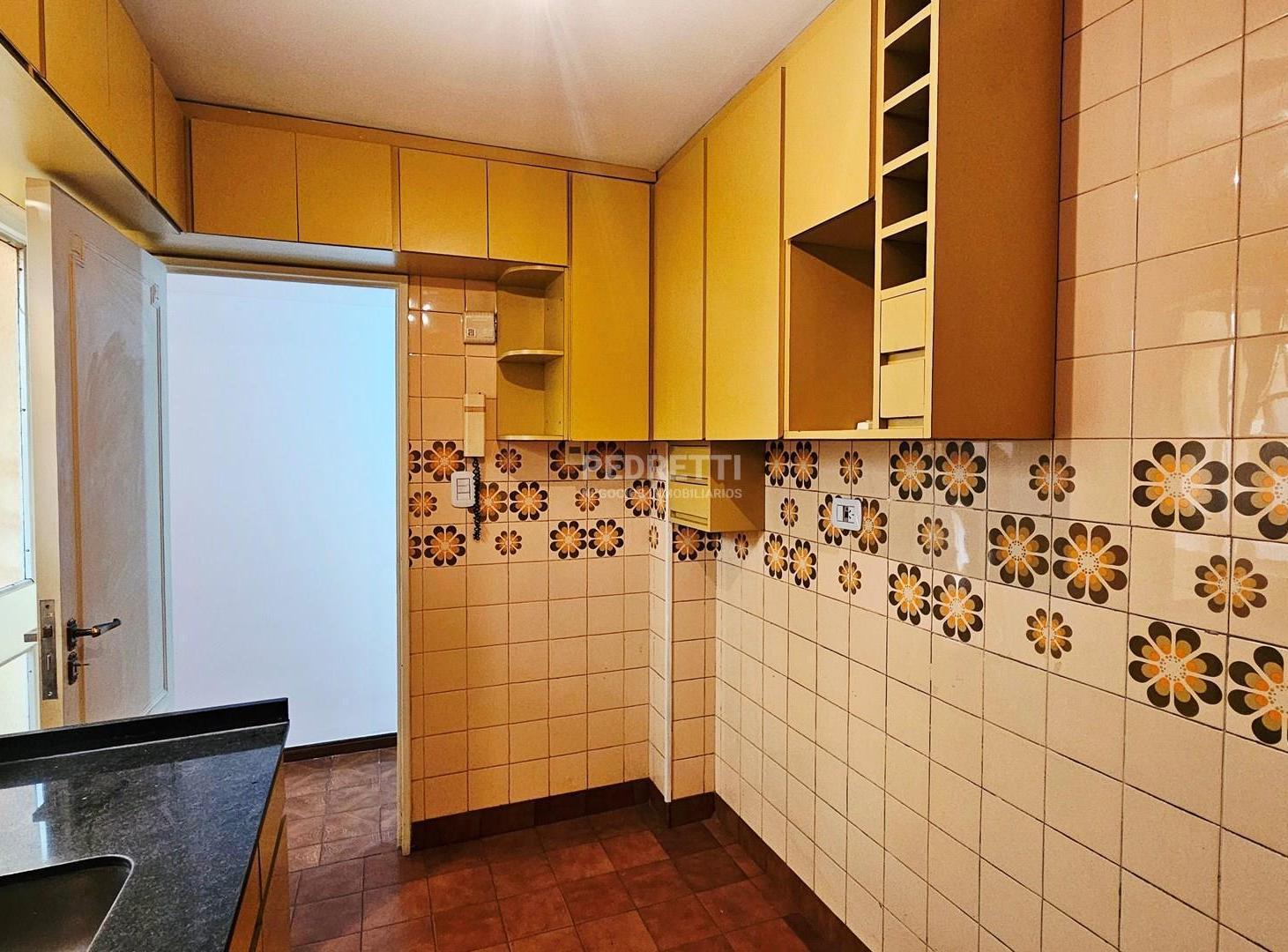 Foto de Depto en Venta de 3 Amb. con dos patios. Excelente Ubicación!!, imagen 4