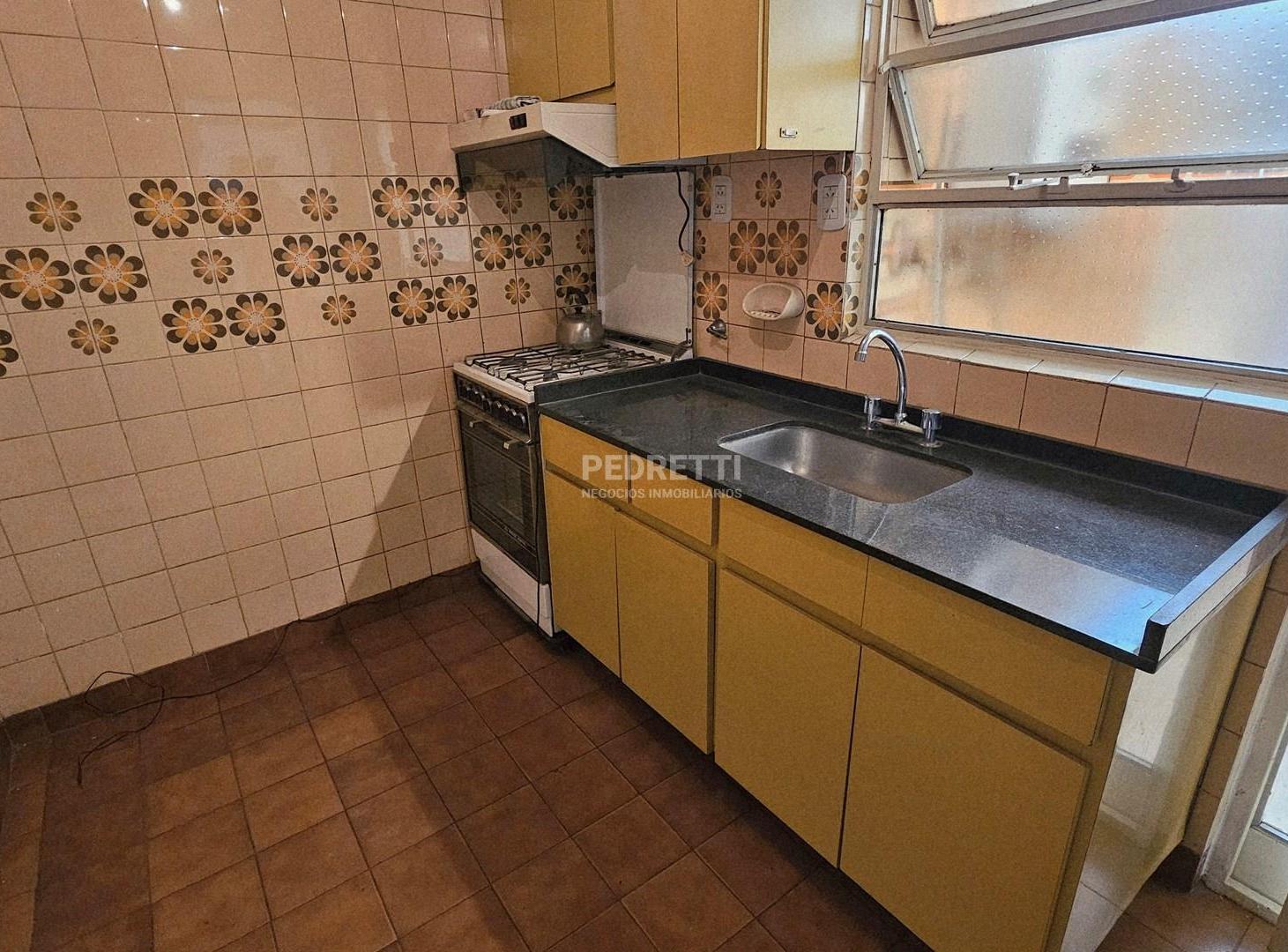 Foto de Depto en Venta de 3 Amb. con dos patios. Excelente Ubicación!!, imagen 5
