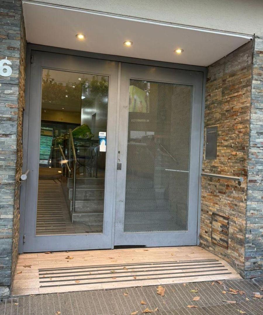(Nuñez) Av. Cabildo 4276 - 25 m2 - mono ambiente Luminoso- Muy buena zona - c/ Balcon - Segundo piso