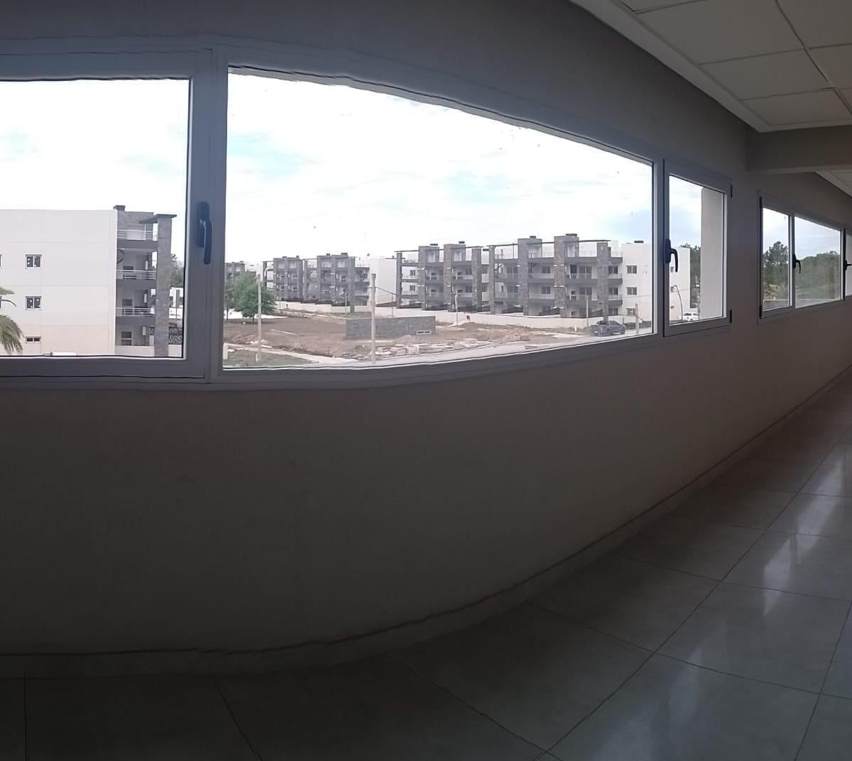 OFICINA EN CANNING