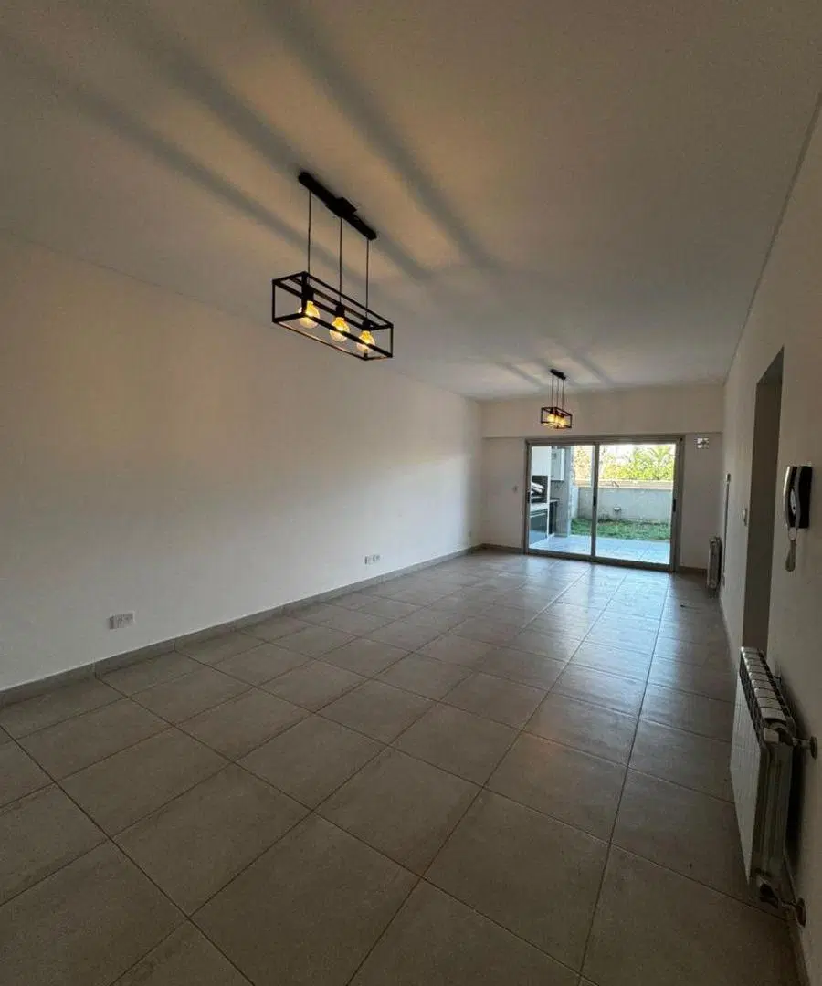 Departamento 2 Ambientes con Jardin - AYRES DE CANNING 1
