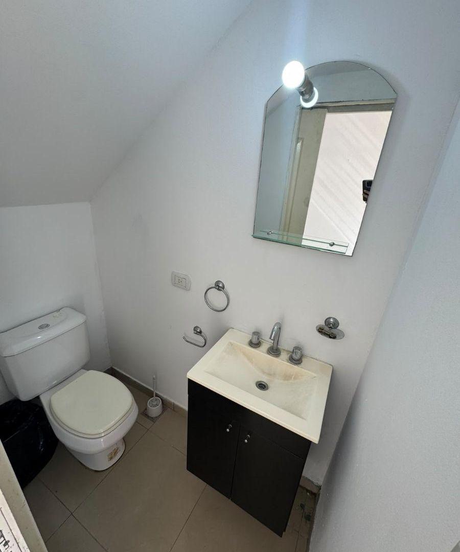 Foto de Excelente Duplex 3 Ambientes en ALQUILER - Monte Grande, imagen 4