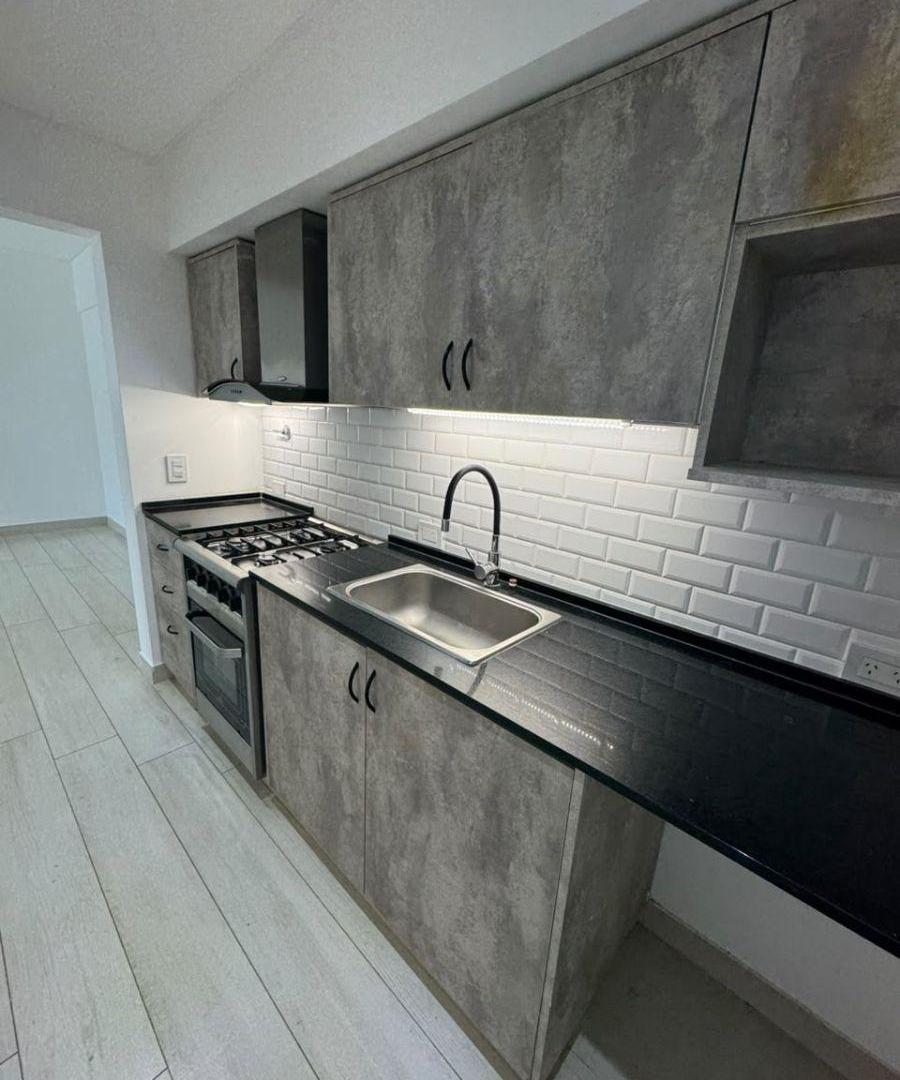 Foto de Excelente Departamento 2 Ambientes en Alquiler - Ayres de Canning, imagen 5
